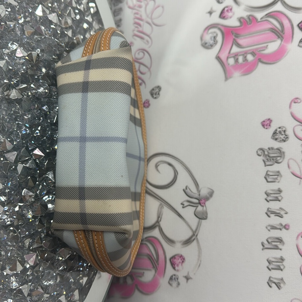 Burberry bag nova check print baby blue tan cream cosmetic case small tote zip - Picture 9 of 12